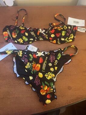 Dippin Daisy's black Fruit Print Bikini Set